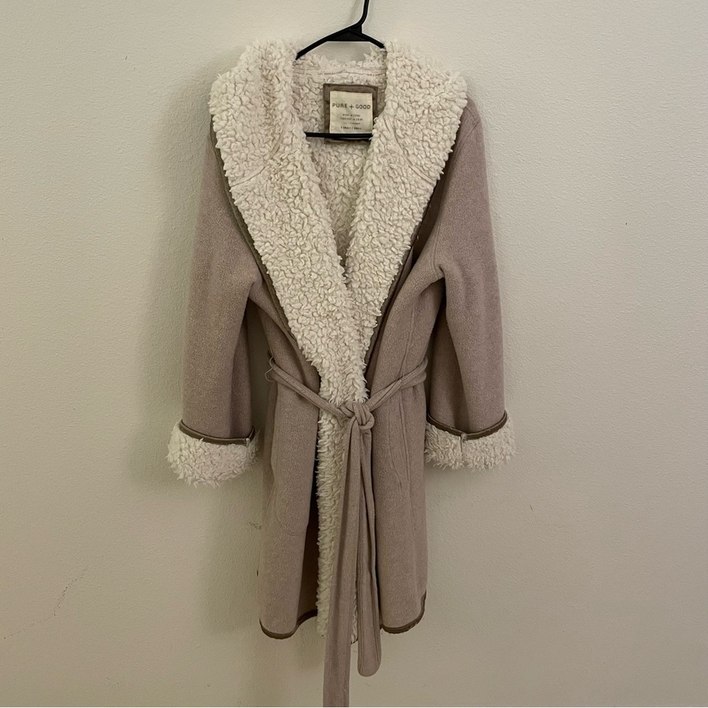 Anthropologie plush hooded robe